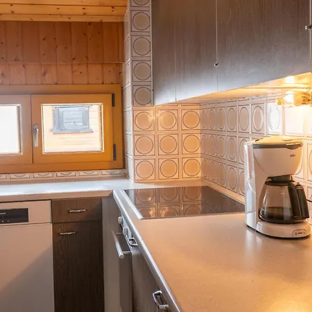 Beaulieu F 044 - Center 6 Pers * Veysonnaz